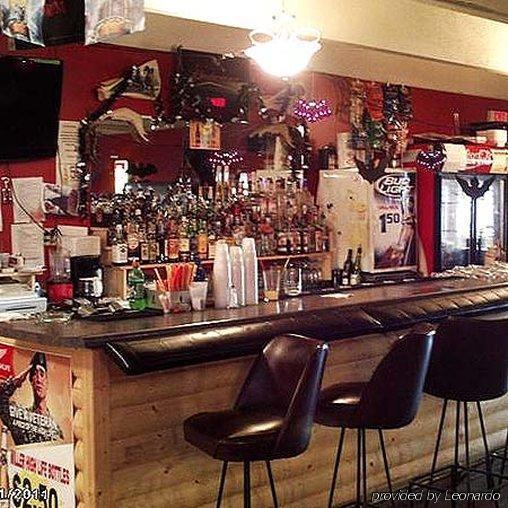 Sunlac Inn Lakota Restoran fotoğraf