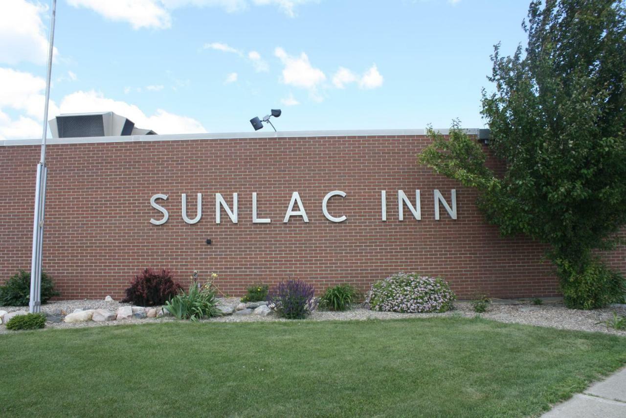 Sunlac Inn Lakota Dış mekan fotoğraf